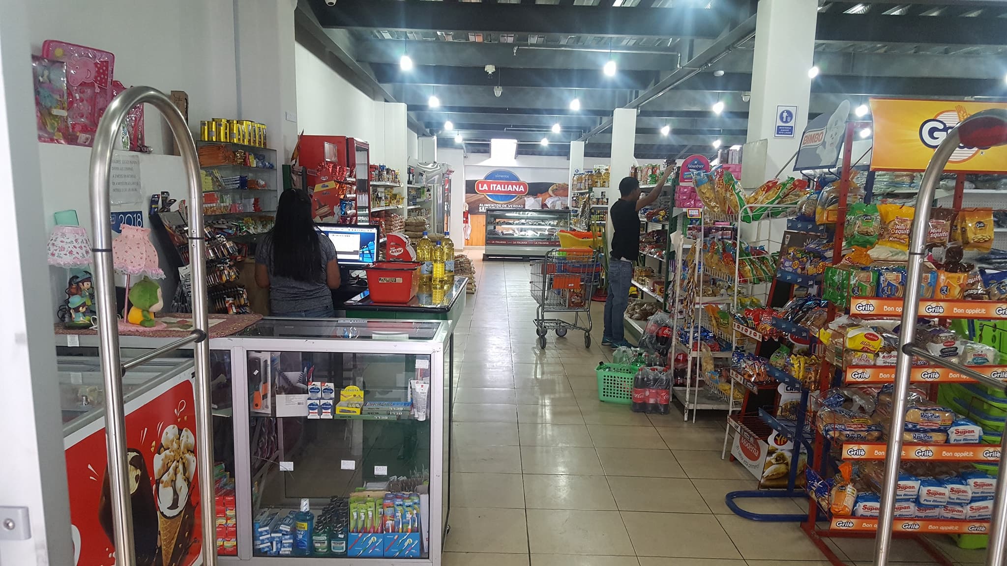 Comunidad de la cooperativa UNE del Azuay